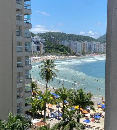 Apartamento no Guarujá com vista para o mar - Praia das Astúrias