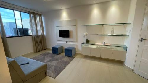 Apartamento para até 5 Pessoas com Ar e Piscina