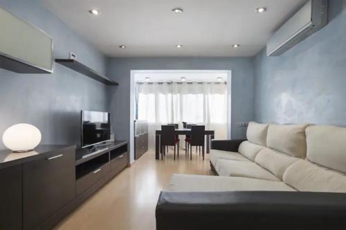 Apartamento Playa con Piscina, Parking y 2 habitac
