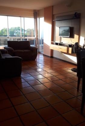 Apartamento Renoir - Único por andar, 2 vagas de garagem e piscina - Centro