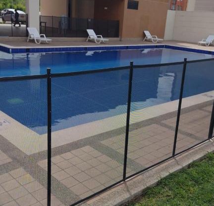 Apartamento vacacional con piscina y parqueadero