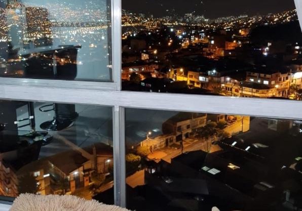 Apartamento vistas lindas cerca centro