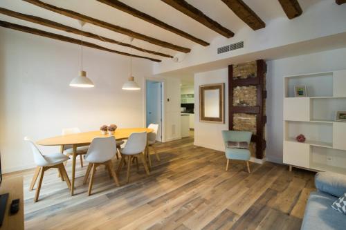 Apartamentos Almada
