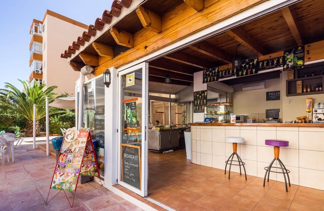 Apartamentos Arlanza - Adults Only