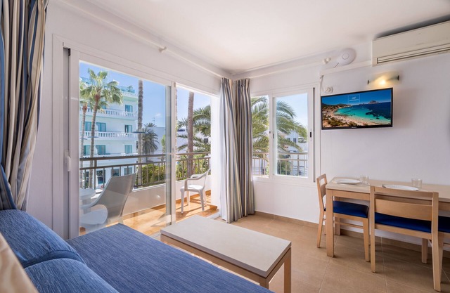 Apartamentos Bossa Bay - MC Apartamentos Ibiza