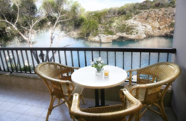 Apartamentos Cala Figuera