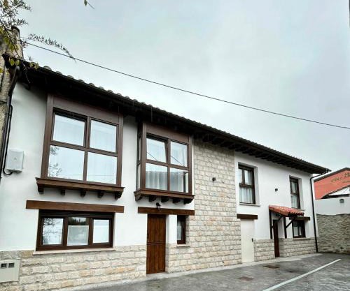 Apartamentos El Calleral