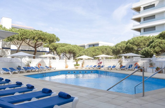 Apartamentos Aromar
