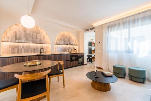 Apartamentos La Vistosona