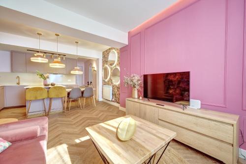Apartamentos Minica Home Rosé