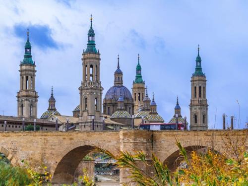 Apartamentos Zaragoza Reconquista 3000