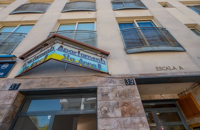 Apartaments AR Santa Anna II