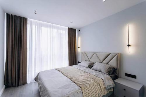 APARTAMENTS HOTEL CENTER & BOTANICA & TAXI AiRPORT