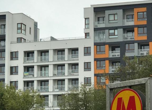 Apartamenty Metro Słodowiec, free parking Żeromskiego 1 CMKP- 5 min