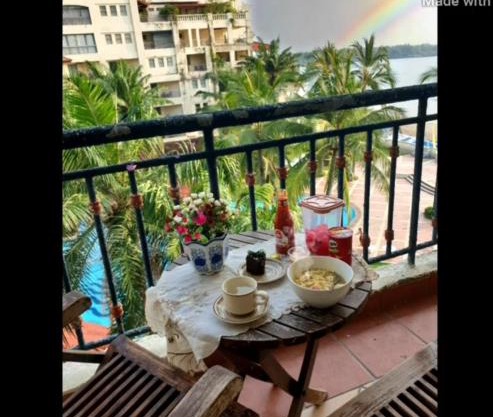 Apartemen Marbella anyer tower sadewa lt 5 view kolam renang & laut