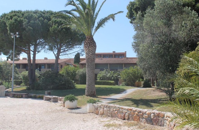 Apartement Pinede