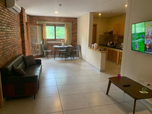 Apartemento nuevo totalmente amueblado en zona muy tranquila y segura 75 m2 con balcon y plaza de aparcamiento