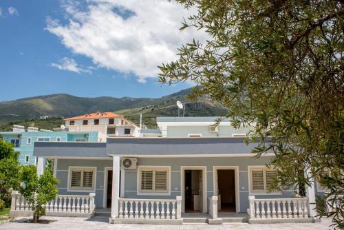 Aparthotel Fitimi