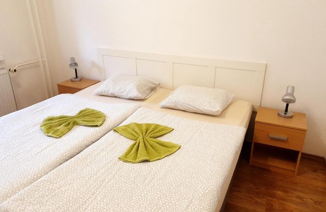 APARTMÁN BYSTRICA city & parking
