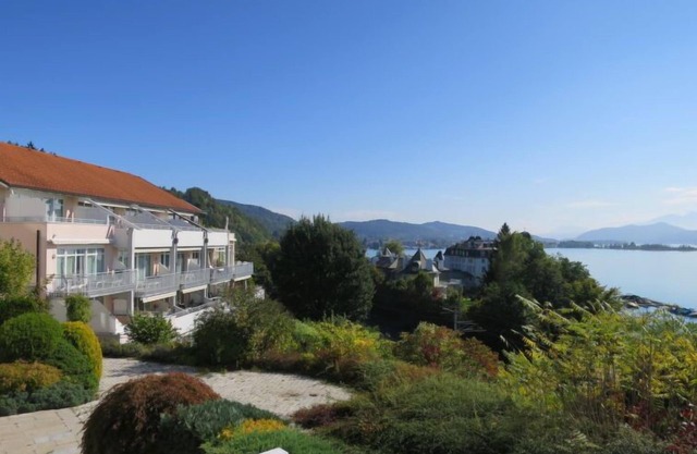 Apartamento Vinzek by Interhome