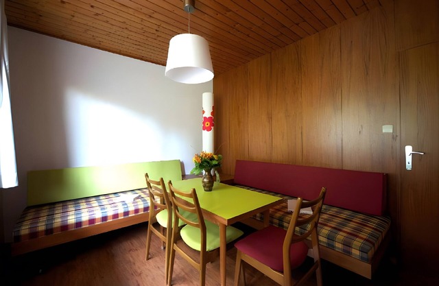 Apartamento '3' con terraza compartida, balcón y Wi-Fi