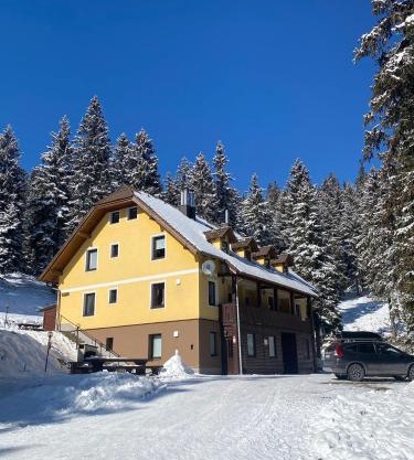Apartma Neja Rogla