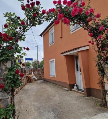 Apartma Olivin