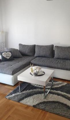 Apartman Aura