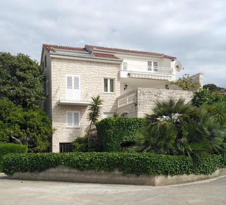 Apartman Mladenka