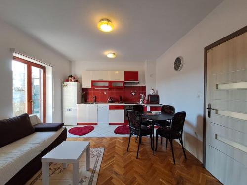 Apartmani Žak II
