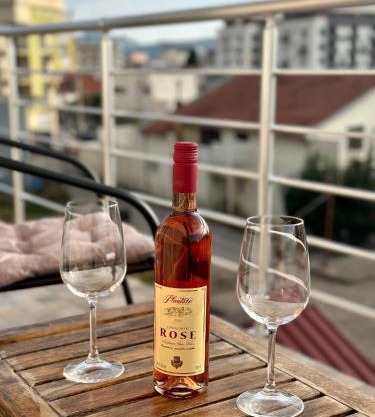 Apartmani Karalic