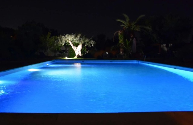 VILLARORI - Chalet con piscina cerca de Lecce