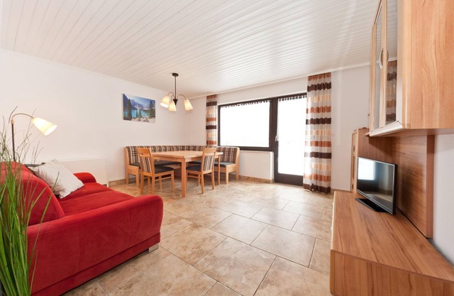 Apartamento con zona de juegos