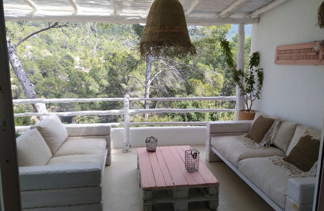 Apartamento A 250 mtrs de la Playa, WIFI gratis y terraza con vistas.