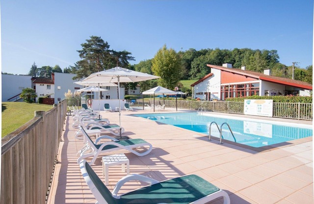 Apartamento en Saint-Jean-Pied-de-Port con Balcón