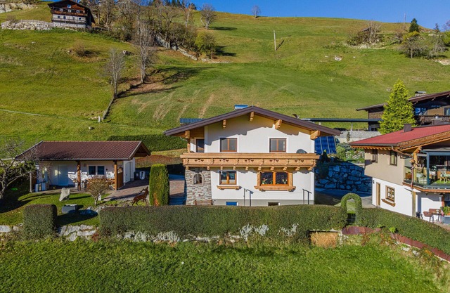 Apartment with breathtaking view, close to ski lift