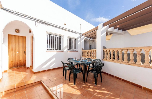 Apartamento 'Maracas 1' con terraza compartida y aire acondicionado