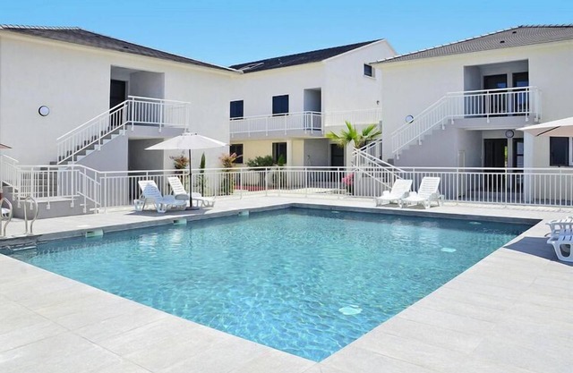 Apartamento en Córcega cerca de playa