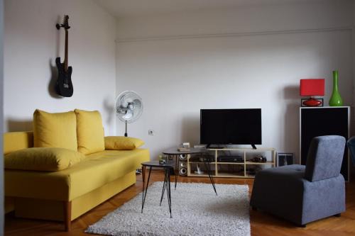 Apartment 091