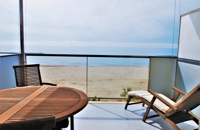 Apartamento 140 Las Salinas' cerca de la playa con terraza y aire acondicionado