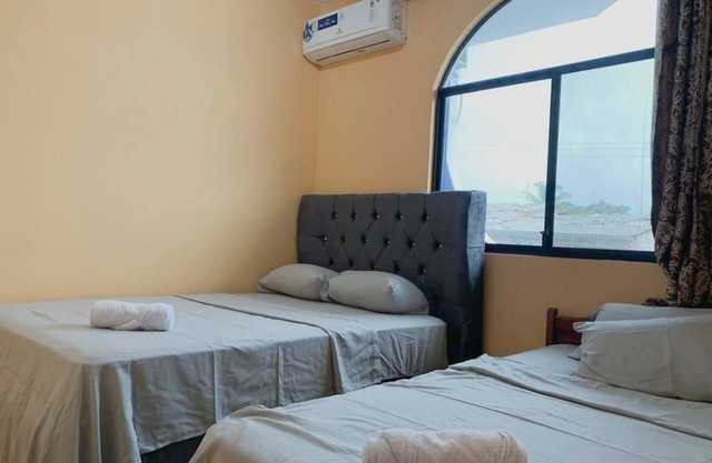 Departamento 2 habitaciones, 4 camas, 5 minutos al centro del malecón