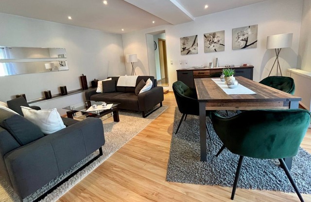Apartamento 2 - Mesenich, Stephan y Dennis