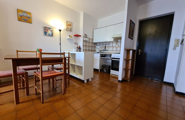 Apartamento a 20 minutos de San Pietro: tu paraíso costero cerca de Roma.