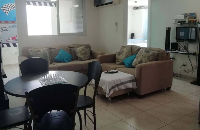 Apartamento 3 y 2 en Condado del Rey, Linda Vista, Limajo, Altos de Santa María