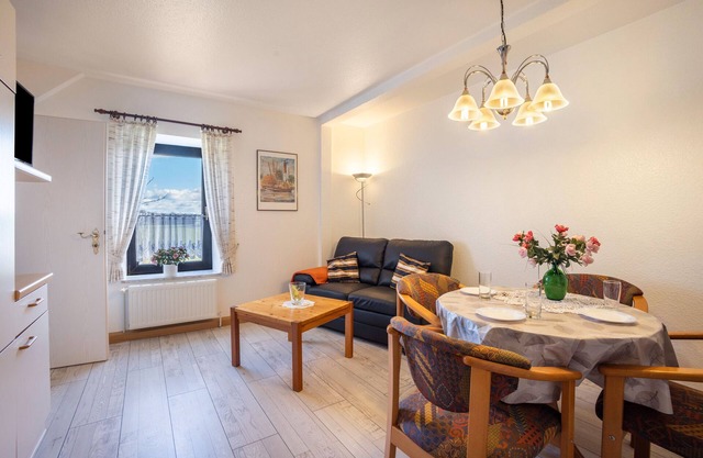 Apartamento '3-raum Fw 2' con jardín compartido y Wi-Fi