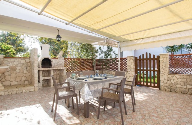 Alojamiento de 2 habitaciones en Manfredonia