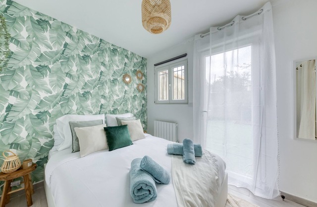 Apartment 4 pers - Metro + station / Private parking lot / Wifi - Aeroport CDG -