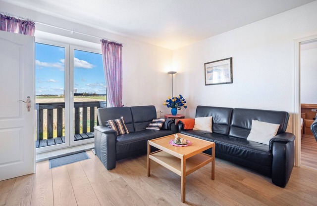 Apartamento '4-raum Fw 4' con jardín compartido, balcón y Wi-Fi