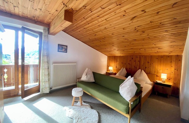 Apartamento '4' con vistas a la montaña, jardín compartido y Wi-Fi