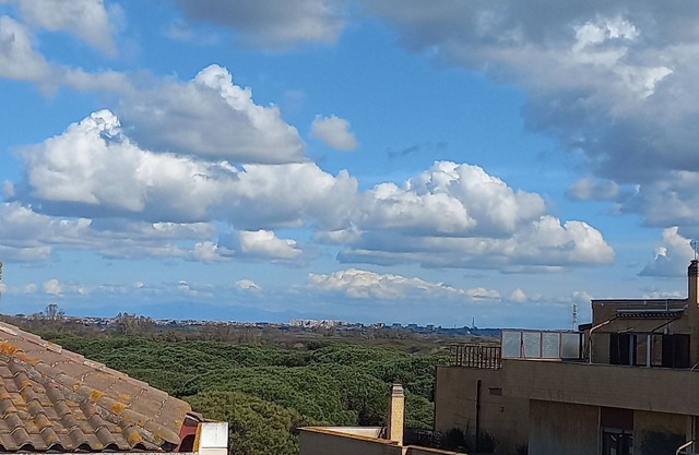 Apartment 500 m from the Guardia di Finanza Barracks Between Sky and Sea